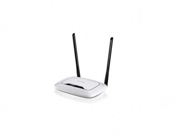 TP-LINK Wi-Fi Ruter N300, 5x10100M port, 2x5dBi eksterna antena